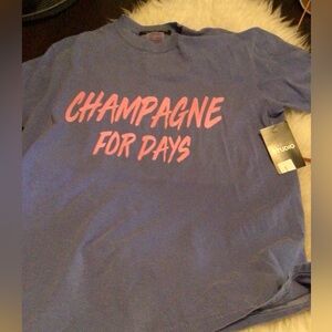 NEW! Lulusimon Champagne tee